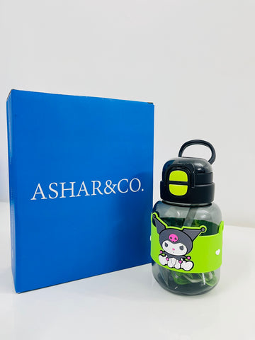 Cute Sipper Water Bottles with Cartoon Sticker – BPA-Free Bottle with Soft Silicone Straw, Adjustable Strap and Secure Lock – Leakproof Bottle for School,Travel & Picnic
