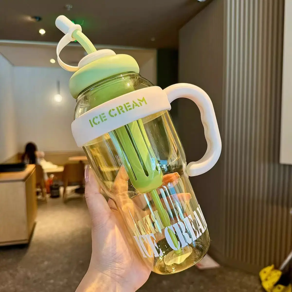 Designer Colourful Sipper Bottle – Transparent Bottle with Straw and Handle – Cute Leakproof Design for School,Travel Office,Daily Hydration Needs (Purple)